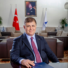 Dr. Cemil Tugay - İzmir Büyükşehir Belediyesi Başkanı